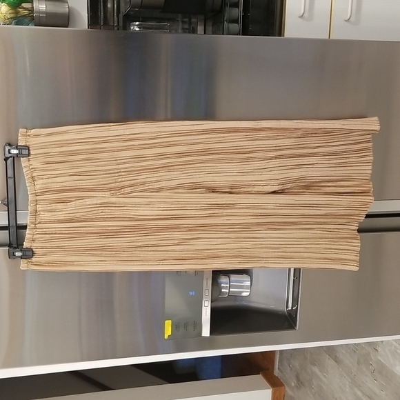 💕CULT GAIA💕 Kersti Pleated High Rise Satin Pants ~ Light Camel Medium M NWT - Picture 12 of 16